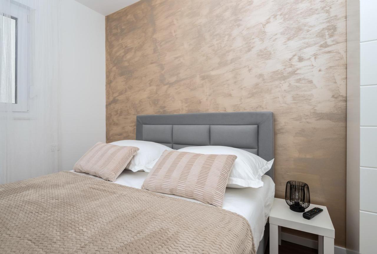 Apartment Pepe Makarska Bagian luar foto