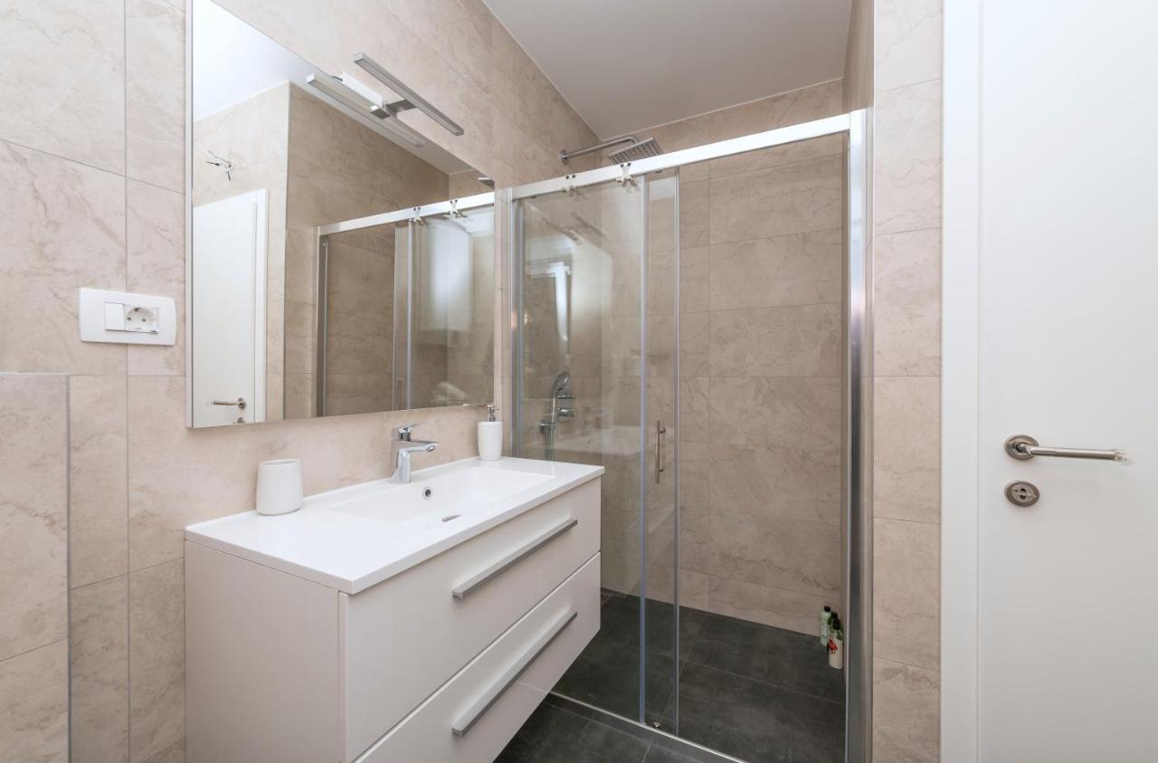 Apartment Pepe Makarska Bagian luar foto
