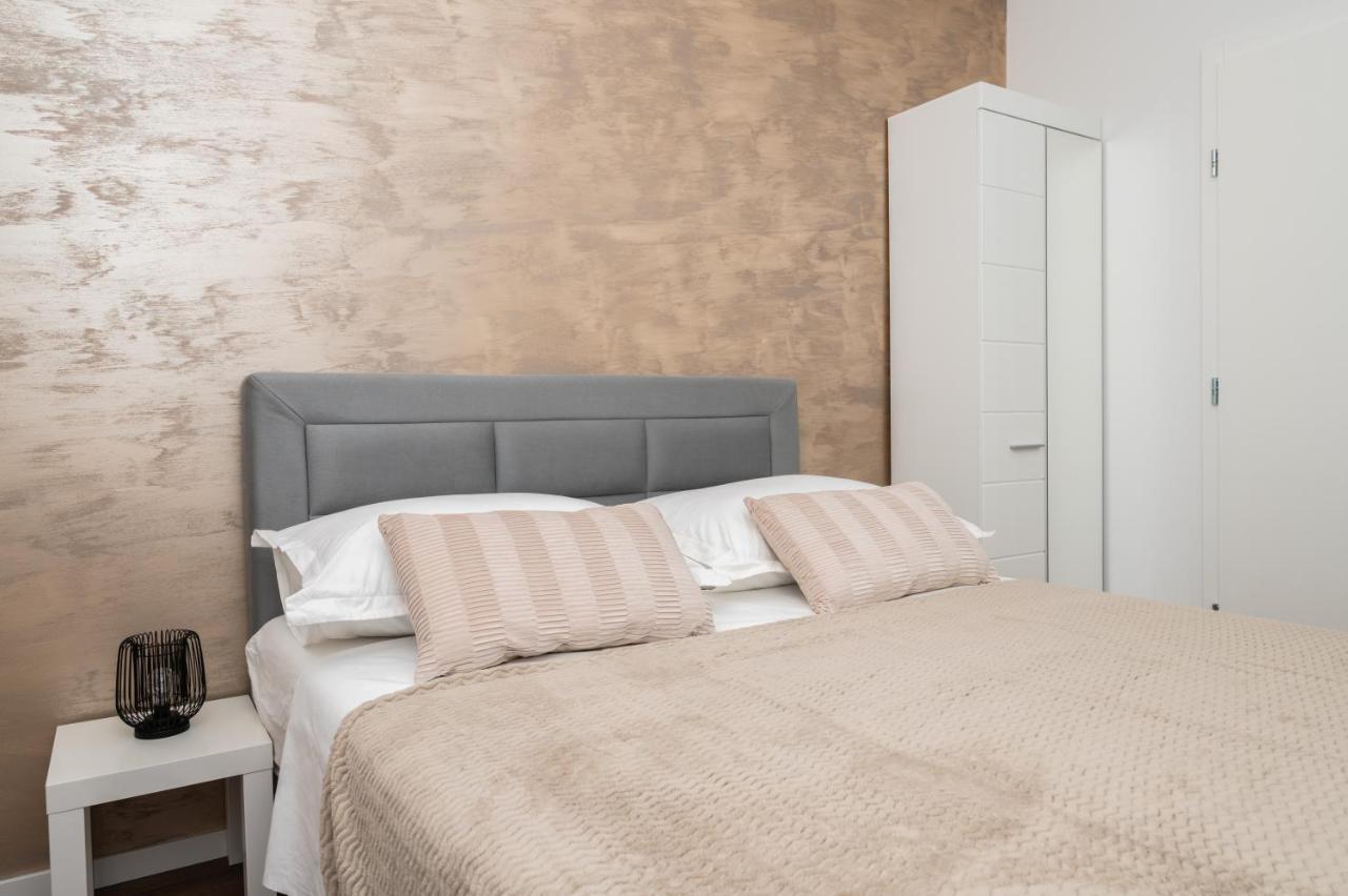 Apartment Pepe Makarska Bagian luar foto