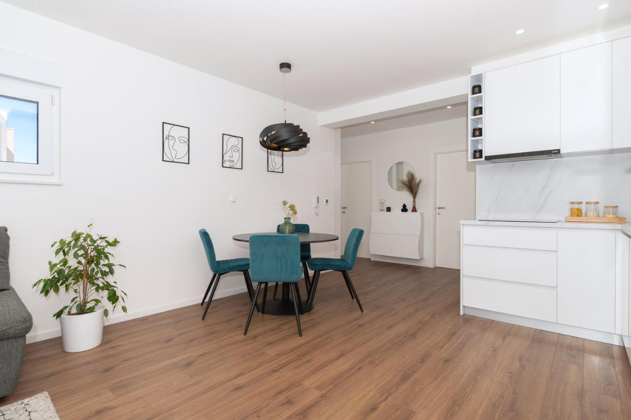 Apartment Pepe Makarska Bagian luar foto